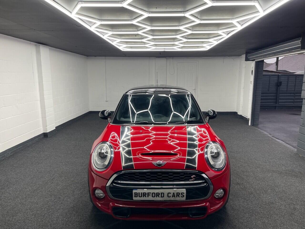 Used MINI Hatch 2018 for sale - 76832309: Photo 24