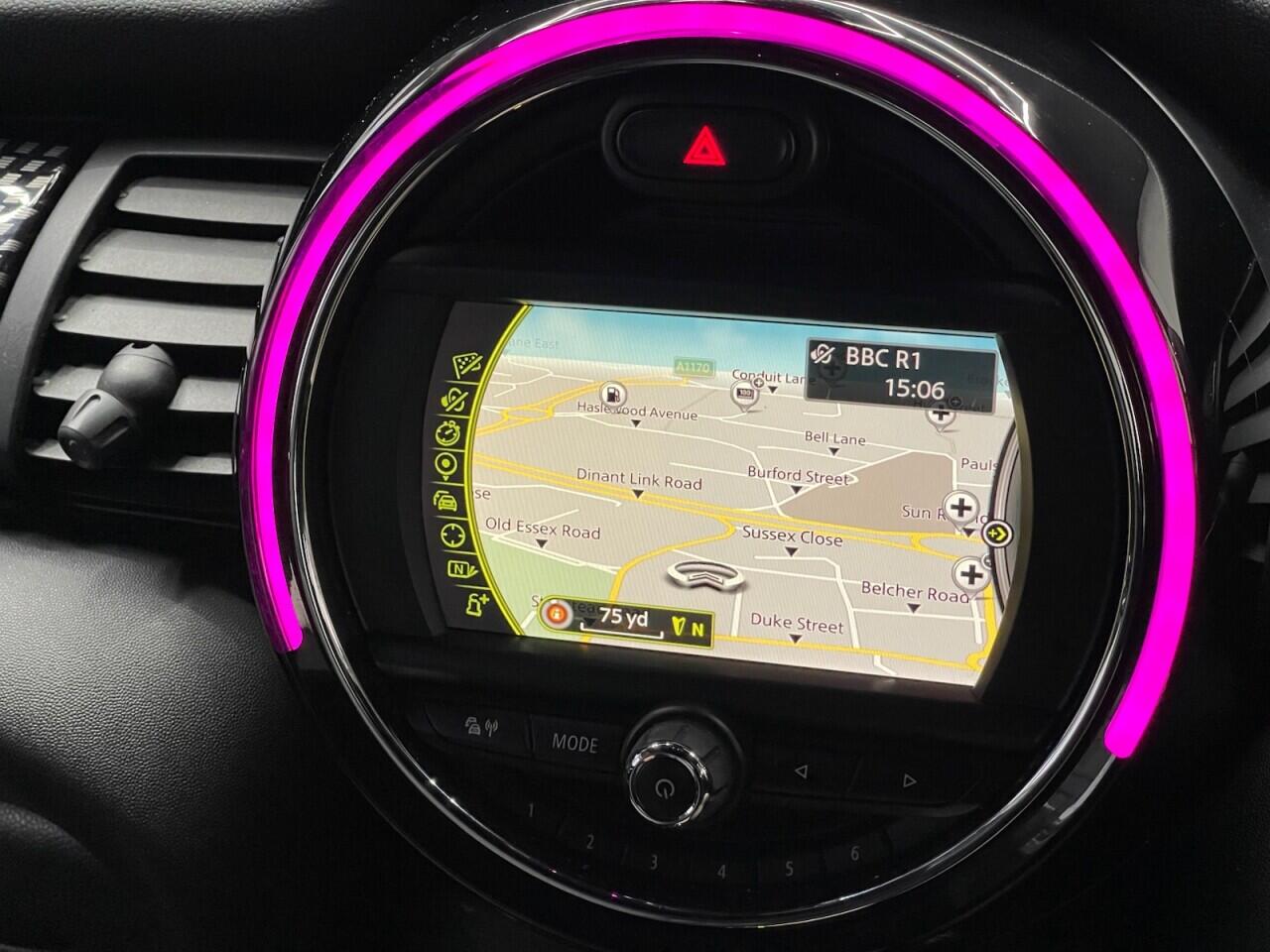 Used MINI Hatch 2018 for sale - 76832309: Photo 9