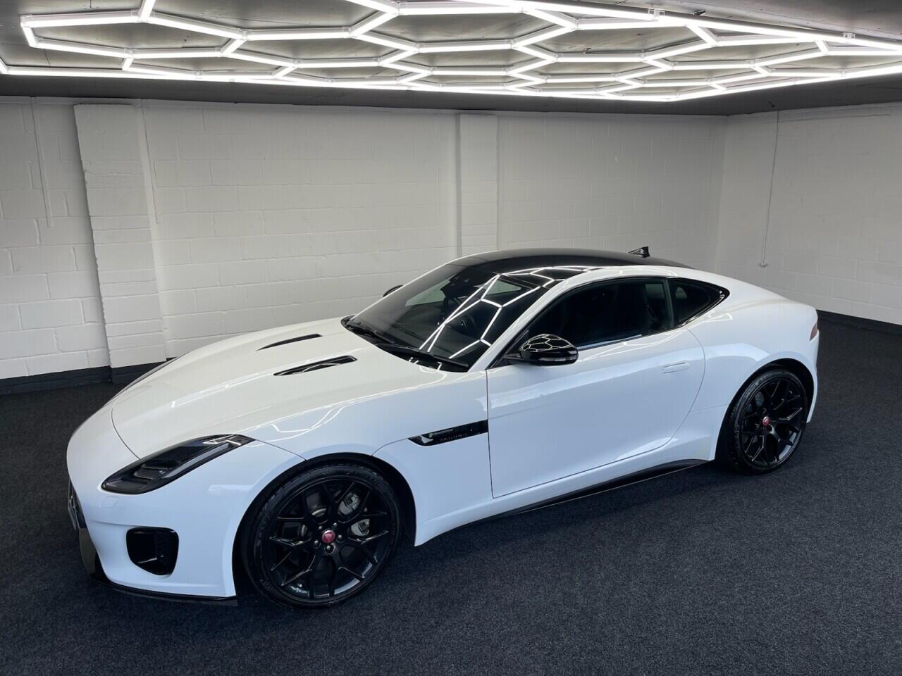 Used Jaguar F-Type 2019 for sale - 76992933: Photo 20