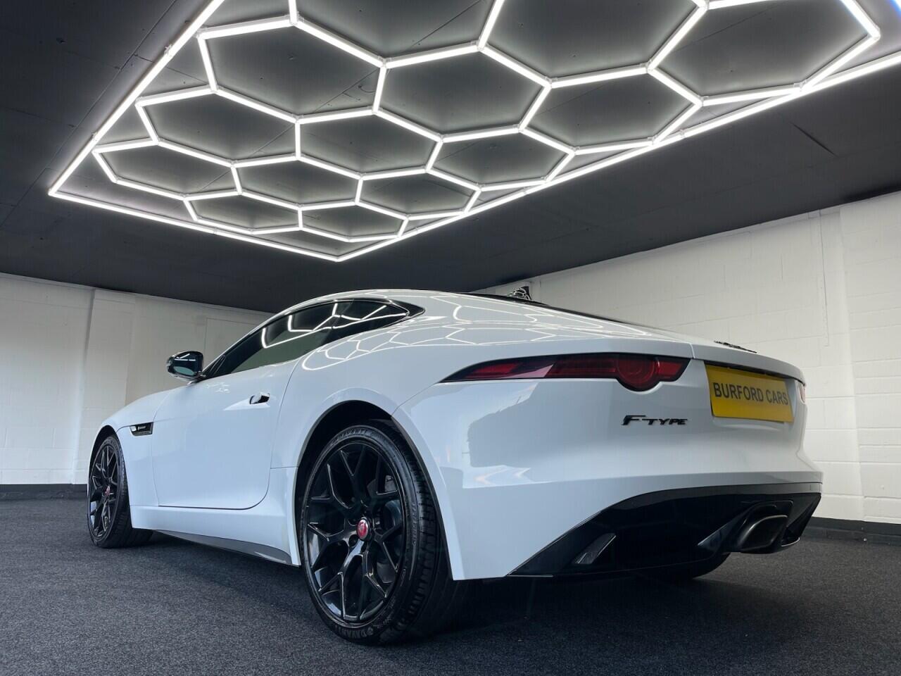 Used Jaguar F-Type 2019 for sale - 76992933: Photo 22