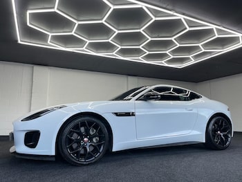 Used Jaguar F-Type 2019 for sale - 76992933: Photo