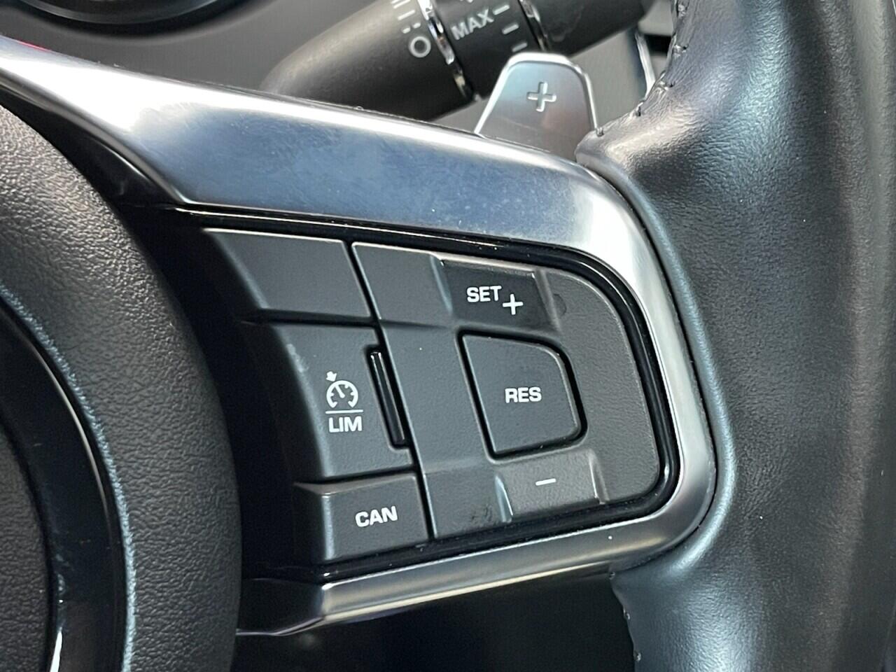 Used Jaguar F-Type 2019 for sale - 76992933: Photo 50