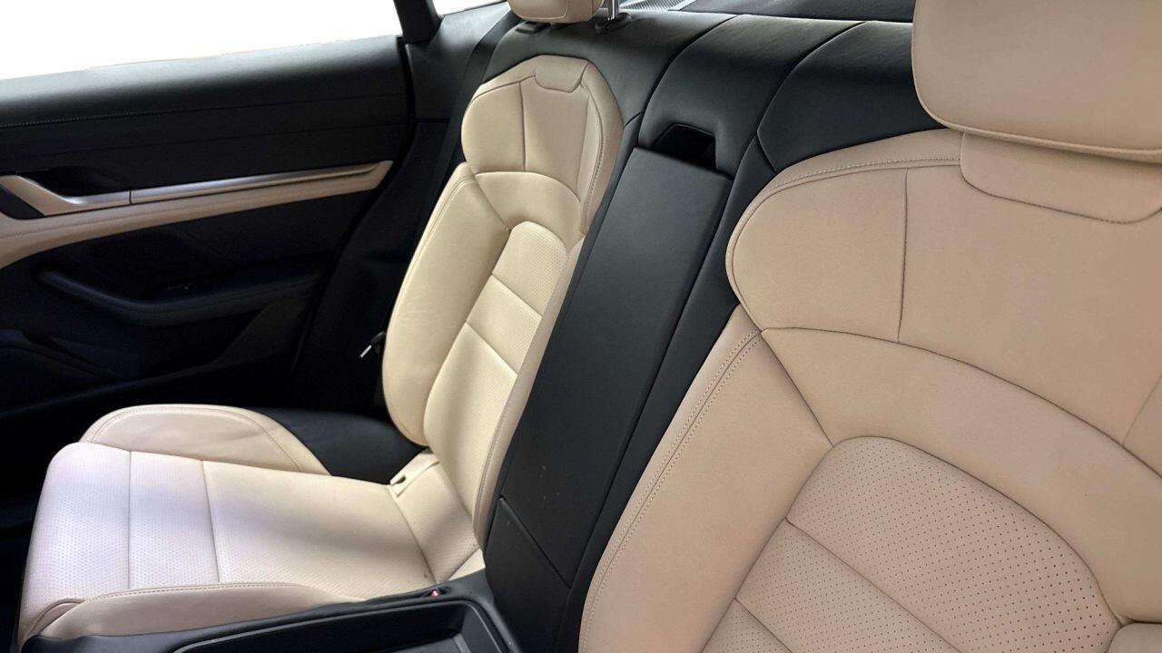 Used Porsche Taycan 2022 for sale - 77612852: Photo 7