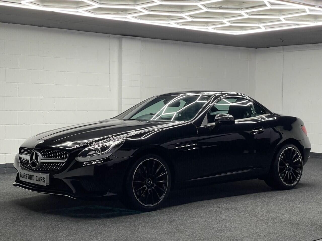 Used Mercedes-Benz SLC 2017 for sale - 76635440: Photo 2