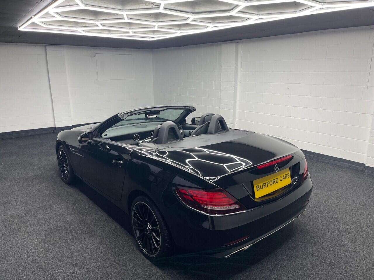 Used Mercedes-Benz SLC 2017 for sale - 76635440: Photo 20