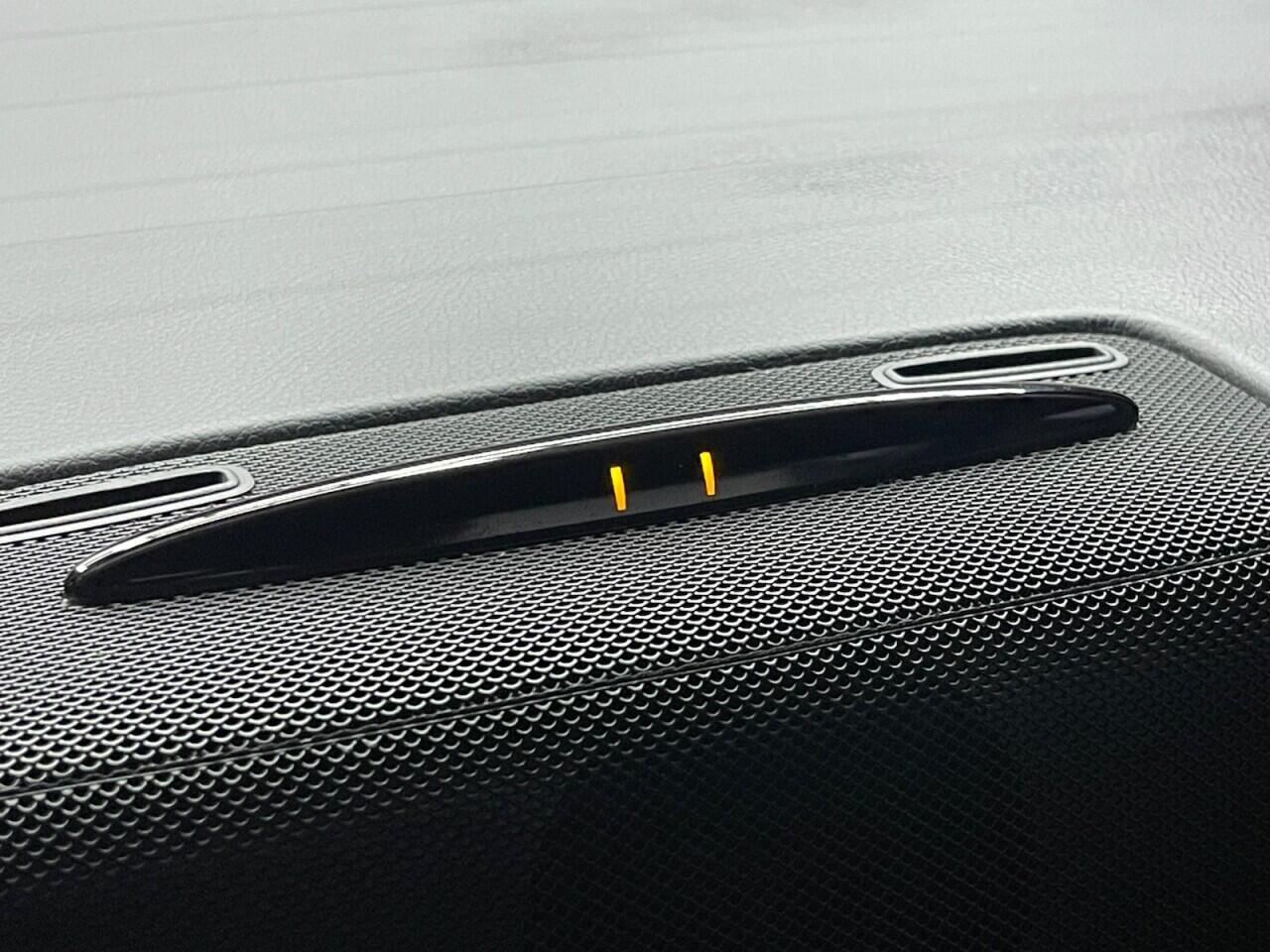 Used Mercedes-Benz SLC 2017 for sale - 76635440: Photo 38