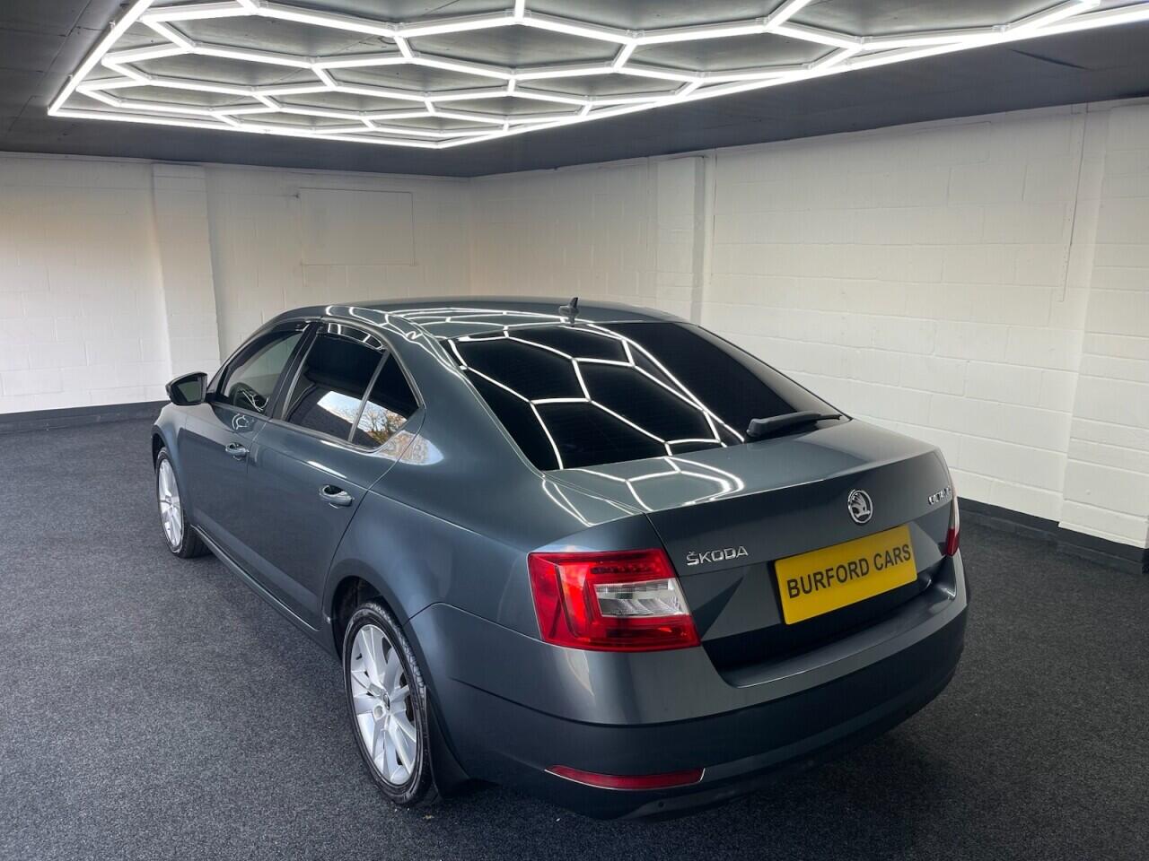 Used Skoda Octavia 2020 for sale - 76942591: Photo 16