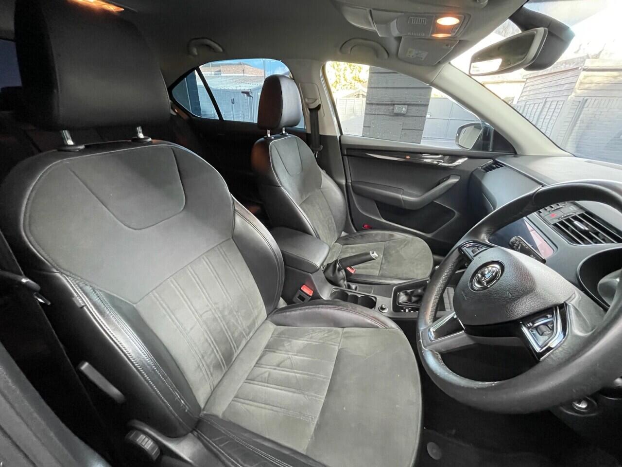 Used Skoda Octavia 2020 for sale - 76942591: Photo 23