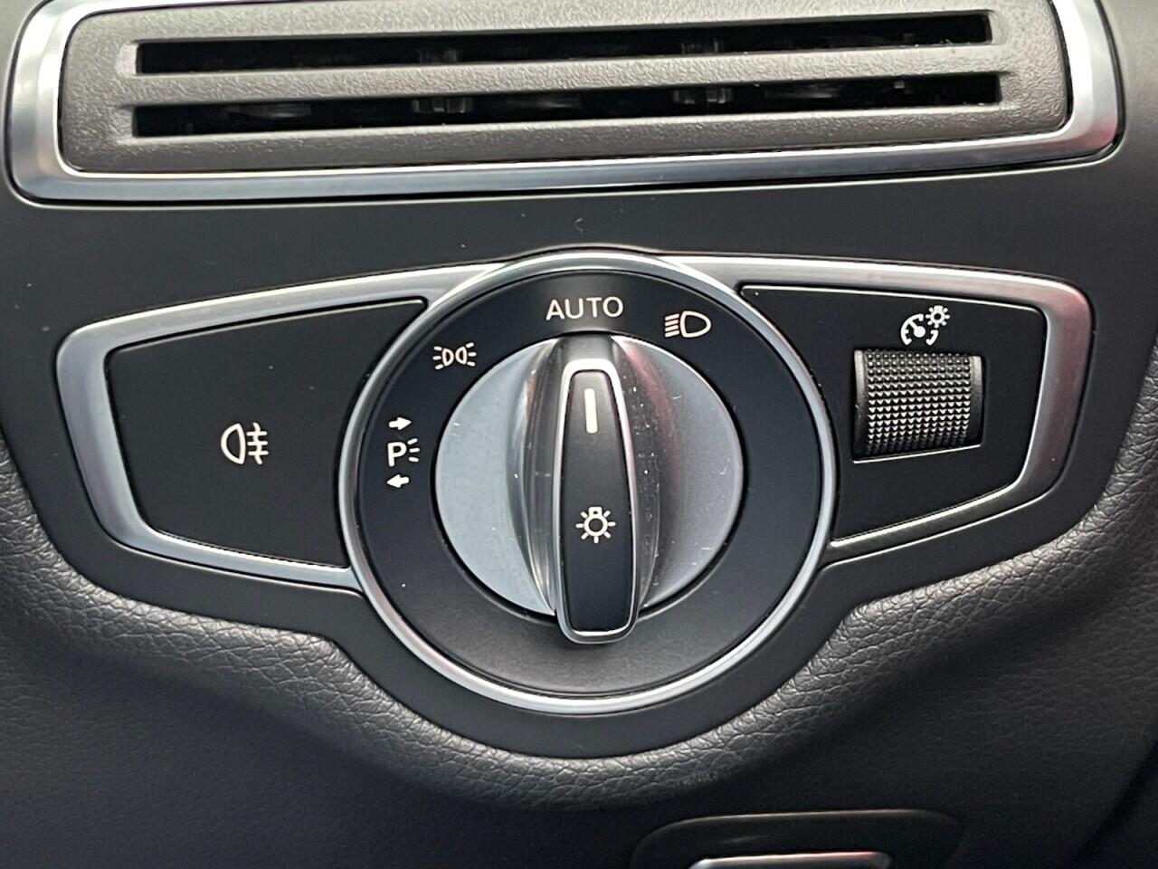 Used Mercedes-Benz C Class for sale - 76832531: Photo 38