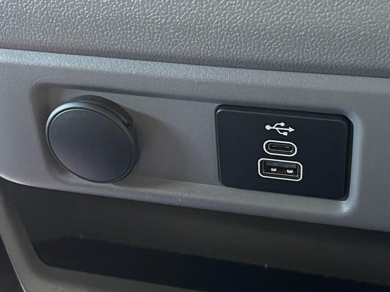 Used Ford Tourneo Custom 2024 for sale - 77215798: Photo 44