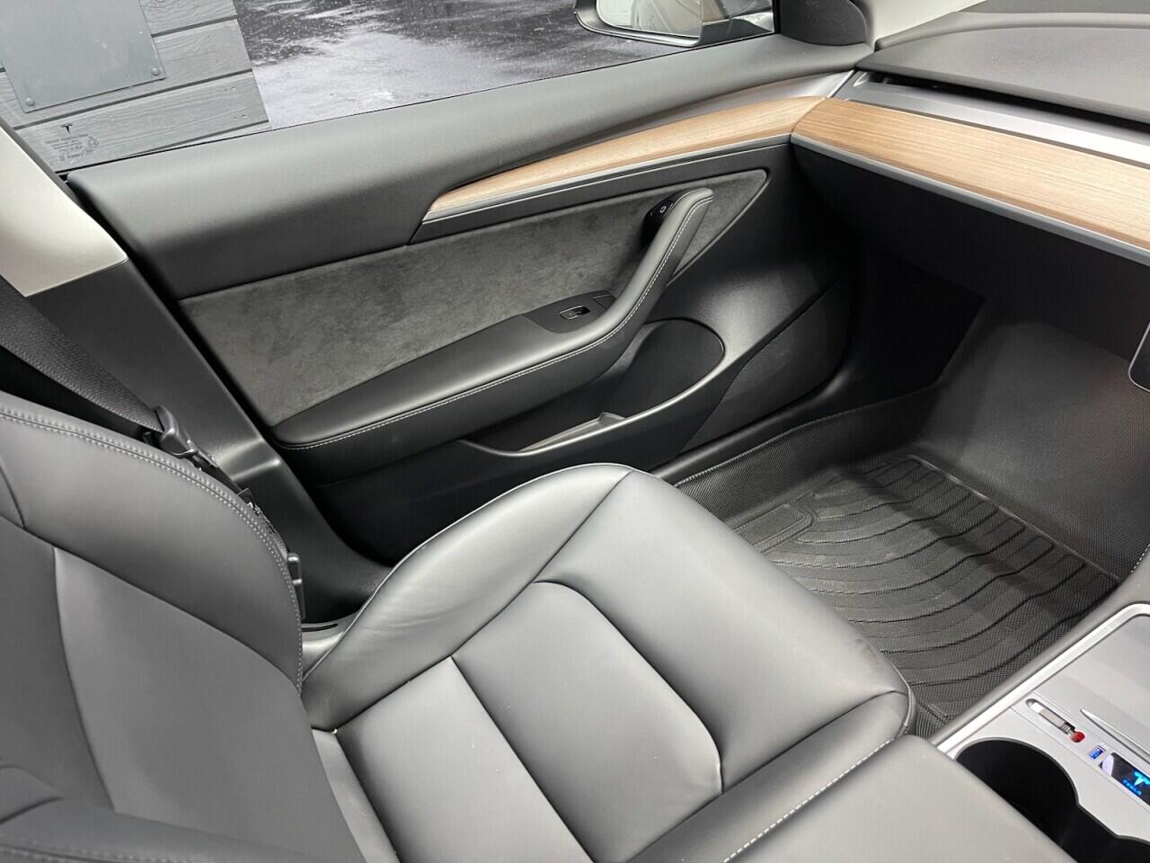 Used Tesla Model 3 2022 for sale - 77216031: Photo 44