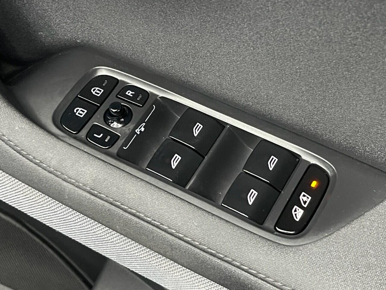 Used Polestar Polestar 2 2023 for sale - 77753126: Photo 34