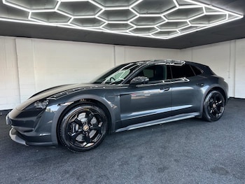 Used Porsche Taycan 2022 for sale - 79576538: Photo