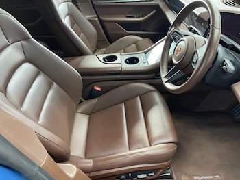 Used Porsche Taycan 2022 for sale - 78504845: Photo