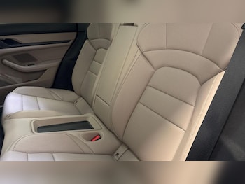 Used Porsche Taycan 2023 for sale - 79373499: Photo