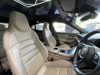 Used Porsche Taycan 2021 for sale - 78898692: Photo