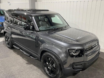 Used Land Rover Defender 2023 for sale - 78830022: Photo