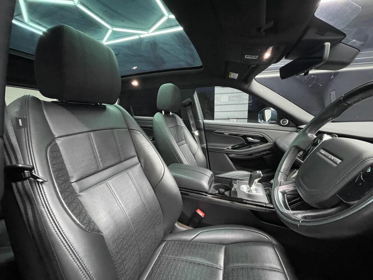 Used Land Rover Range Rover Evoque 2019 for sale - 76866502: Photo 4