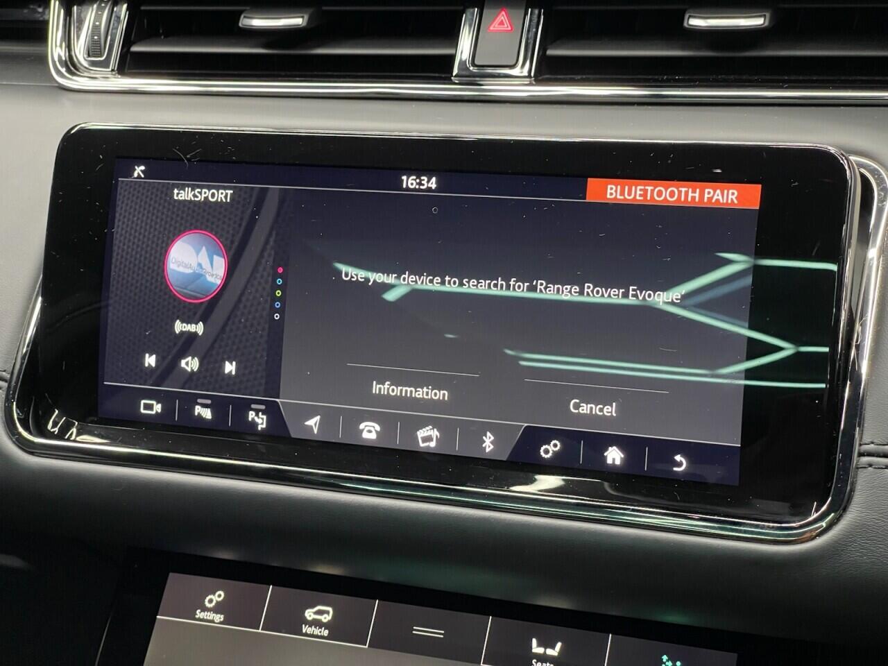 Used Land Rover Range Rover Evoque 2019 for sale - 76866502: Photo 46