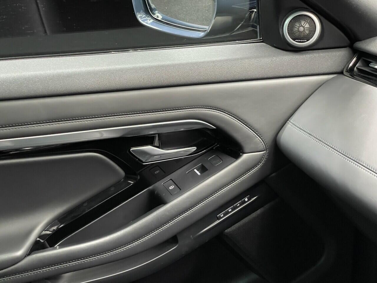 Used Land Rover Range Rover Evoque 2019 for sale - 76866502: Photo 50