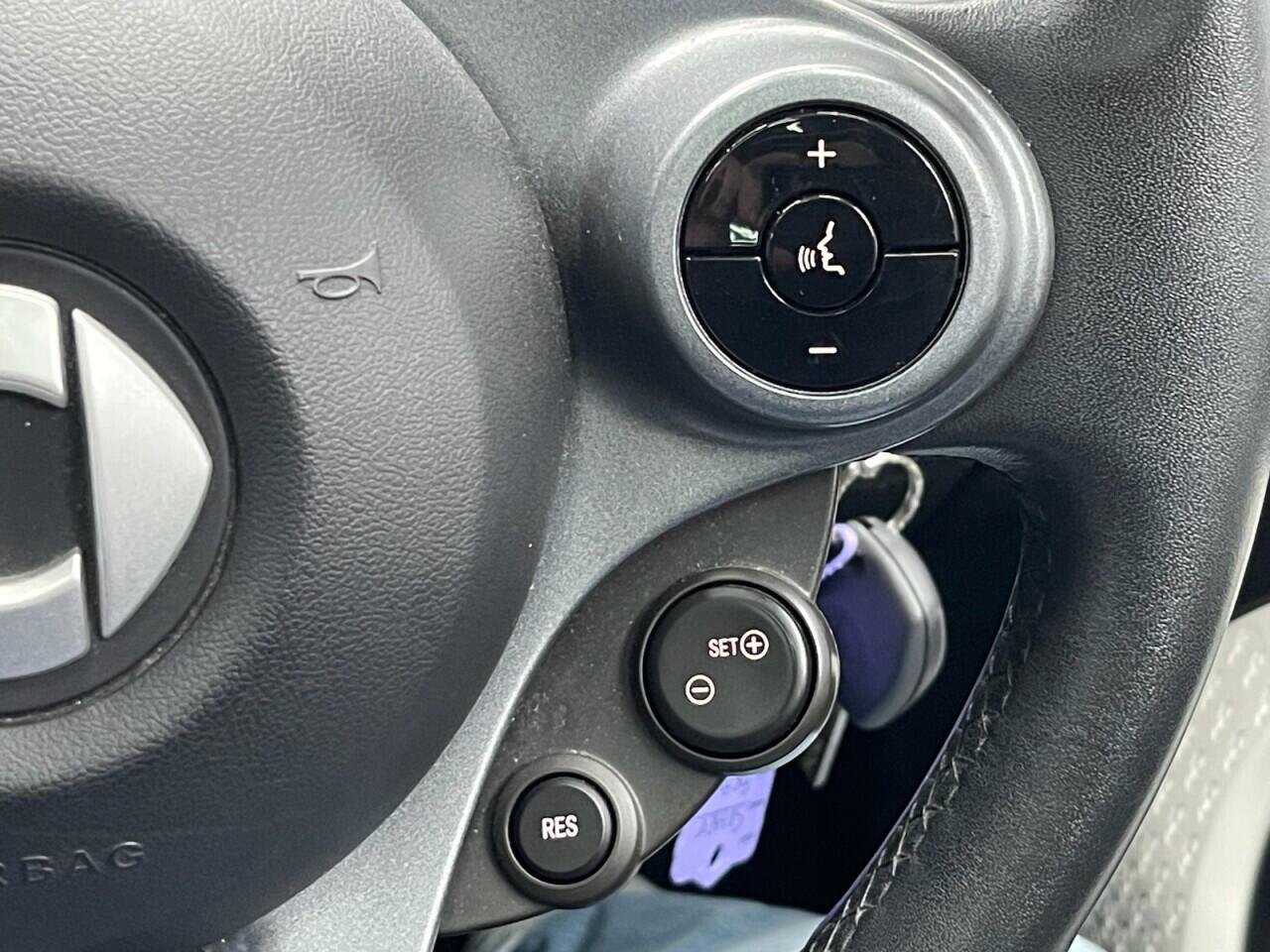 Used smart forfour 2015 for sale - 76865431: Photo 36