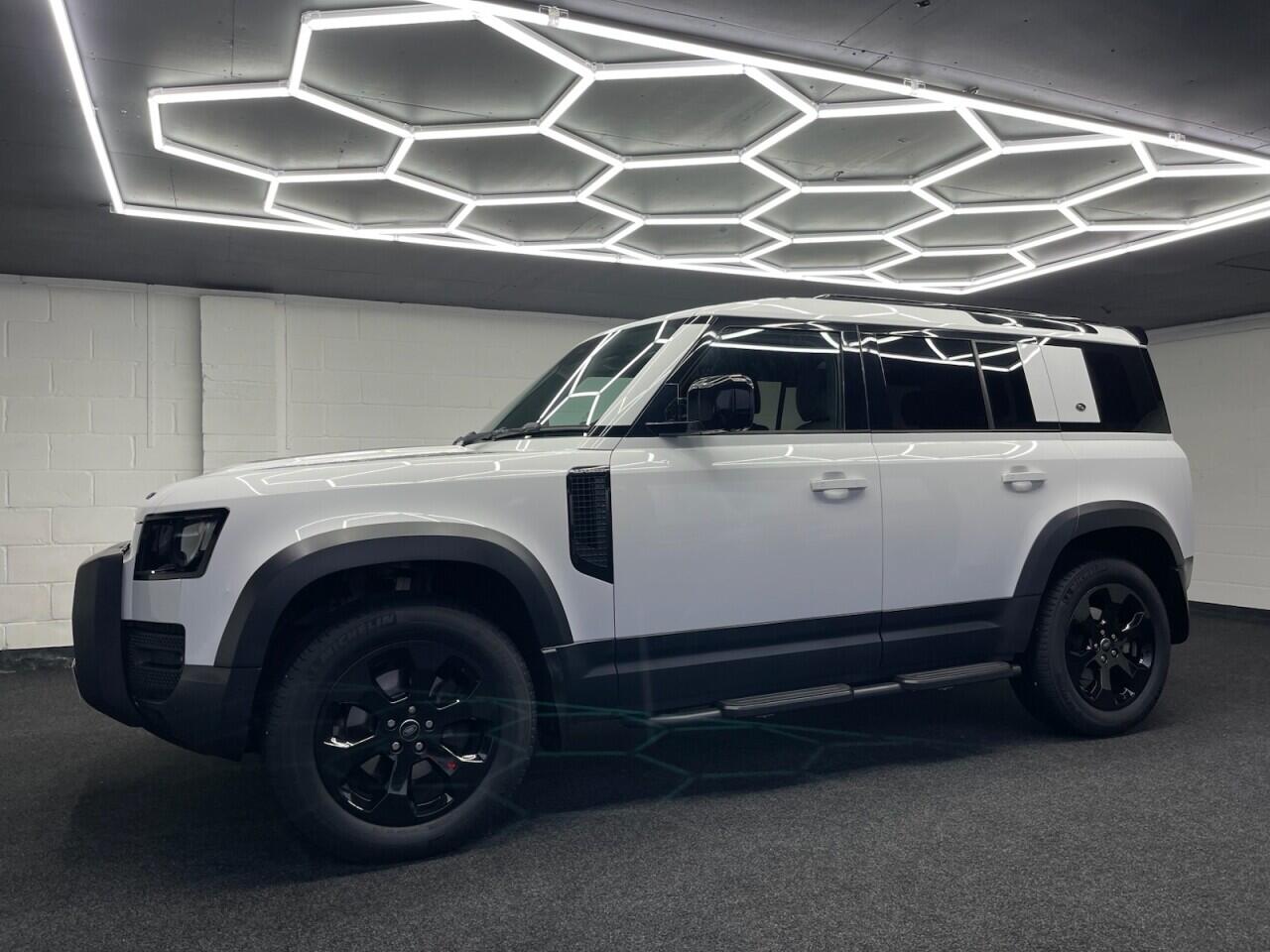 Used Land Rover Defender 2020 for sale - 78046658: Photo 15