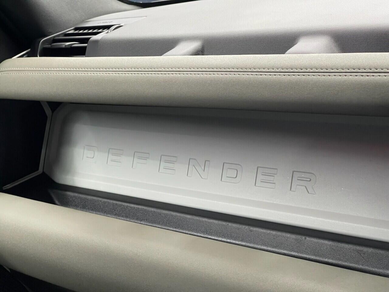 Used Land Rover Defender 2020 for sale - 78046658: Photo 57