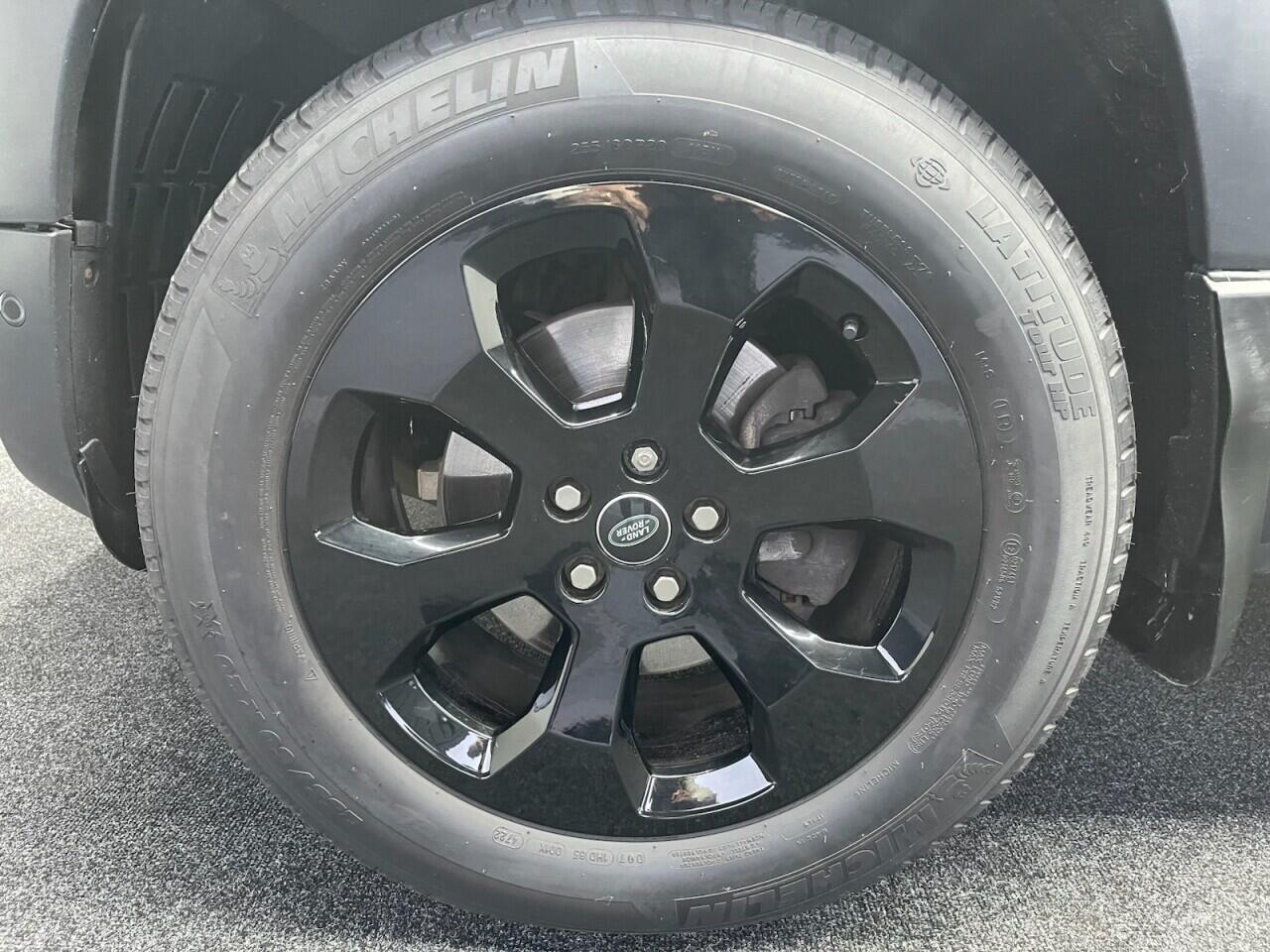 Used Land Rover Defender 2020 for sale - 78046658: Photo 8