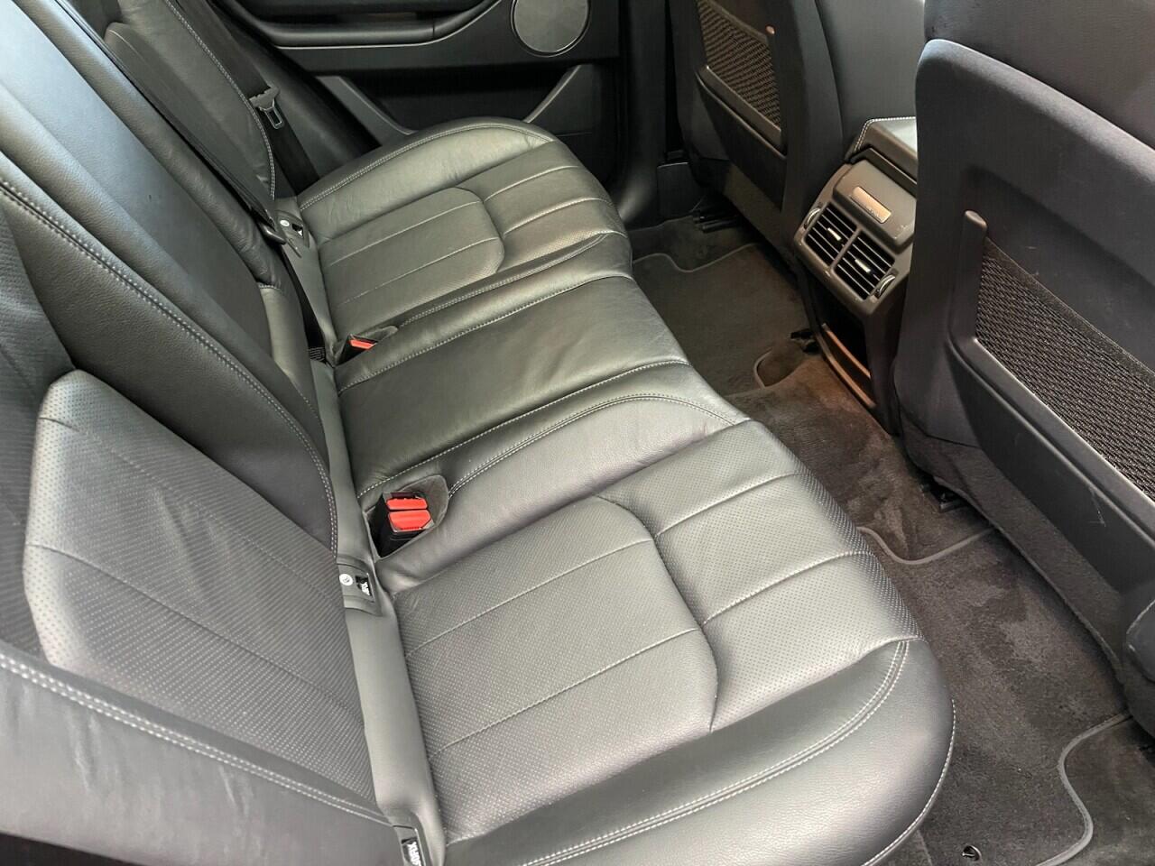 Used Land Rover Range Rover Evoque 2018 for sale - 76632917: Photo 33