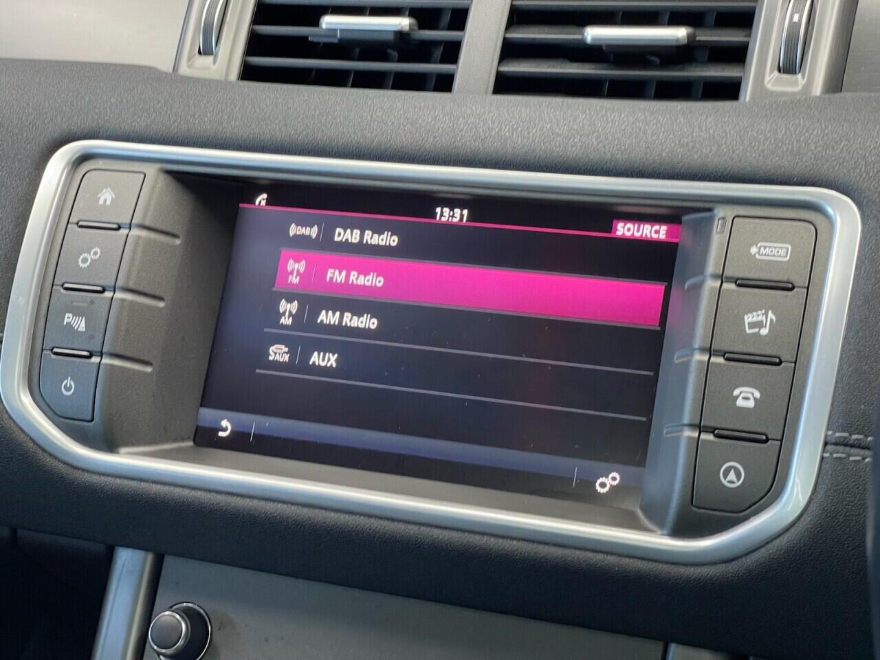 Used Land Rover Range Rover Evoque 2018 for sale - 76632917: Photo 47