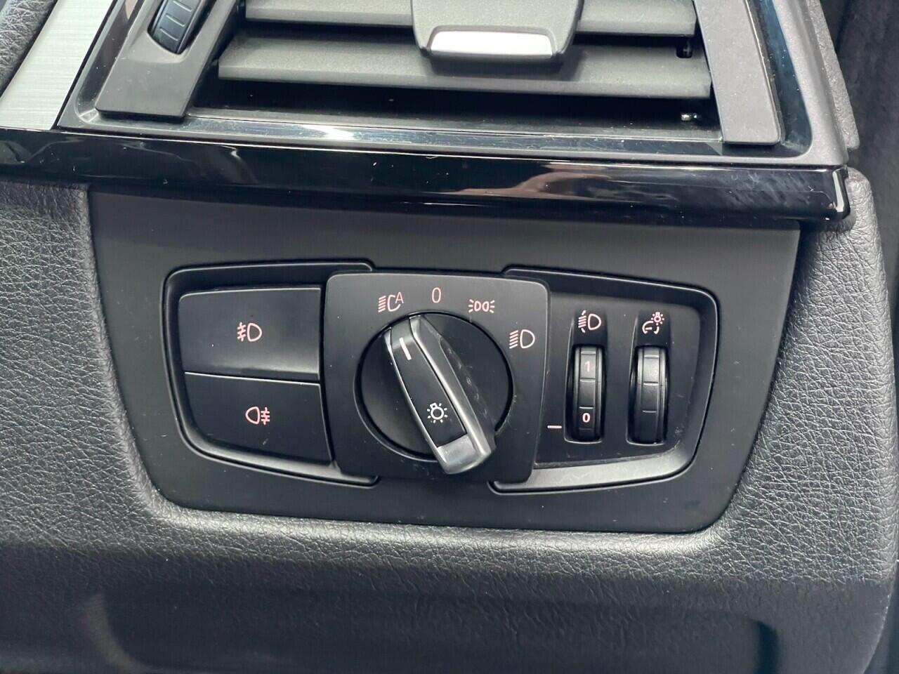 Used BMW 3 Series 2014 for sale - 76666874: Photo 27