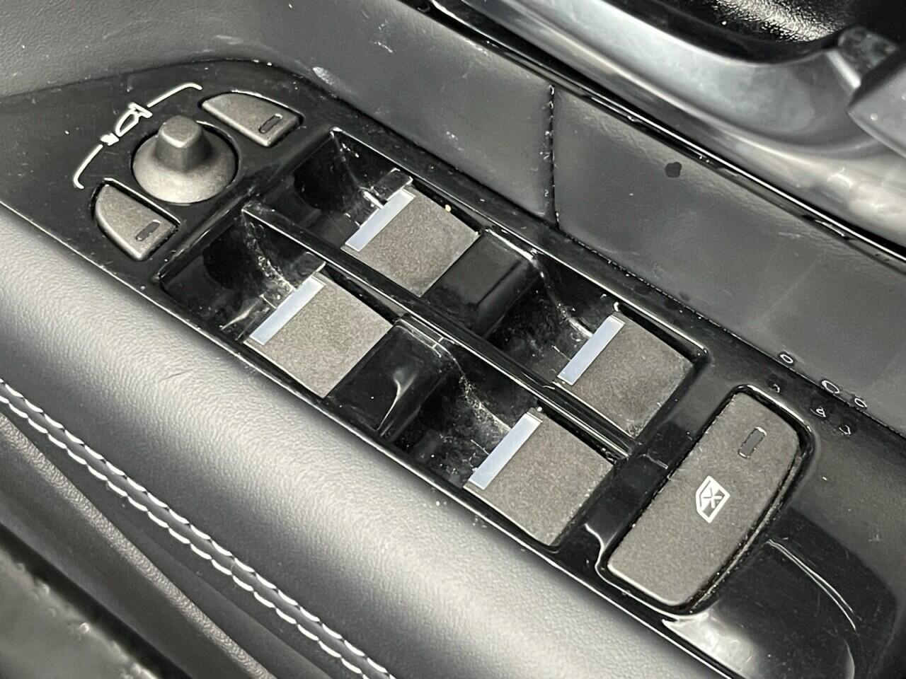 Used Land Rover Range Rover Evoque 2018 for sale - 76802342: Photo 38