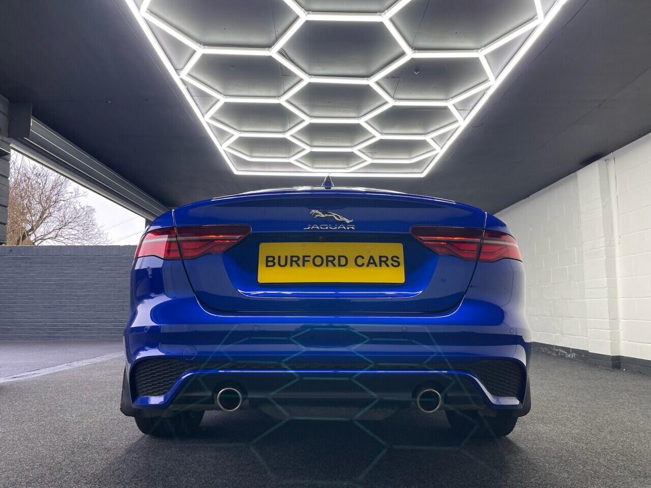 Used Jaguar XE 2020 for sale - 77377303: Photo 9