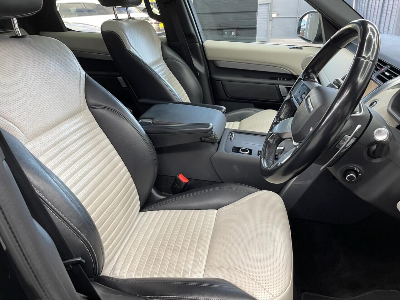 Used Land Rover Discovery 2021 for sale - 77130986: Photo 32