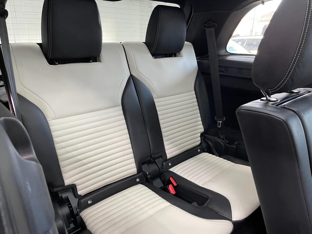 Used Land Rover Discovery 2021 for sale - 77130986: Photo 9