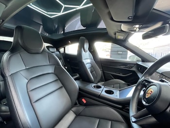 Used Porsche Taycan 2022 for sale - 78988690: Photo