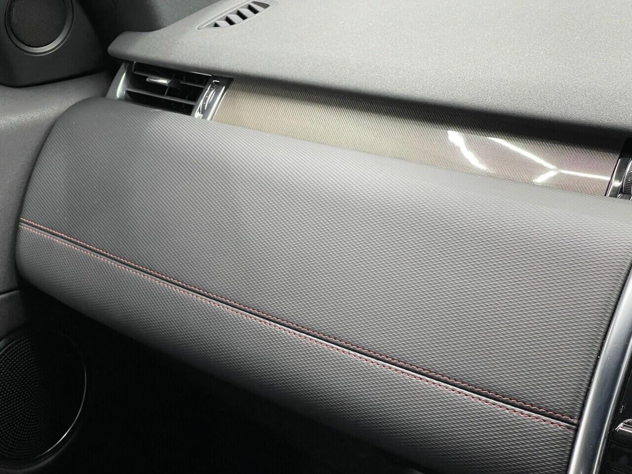 Used Land Rover Discovery Sport 2019 for sale - 76635421: Photo 48