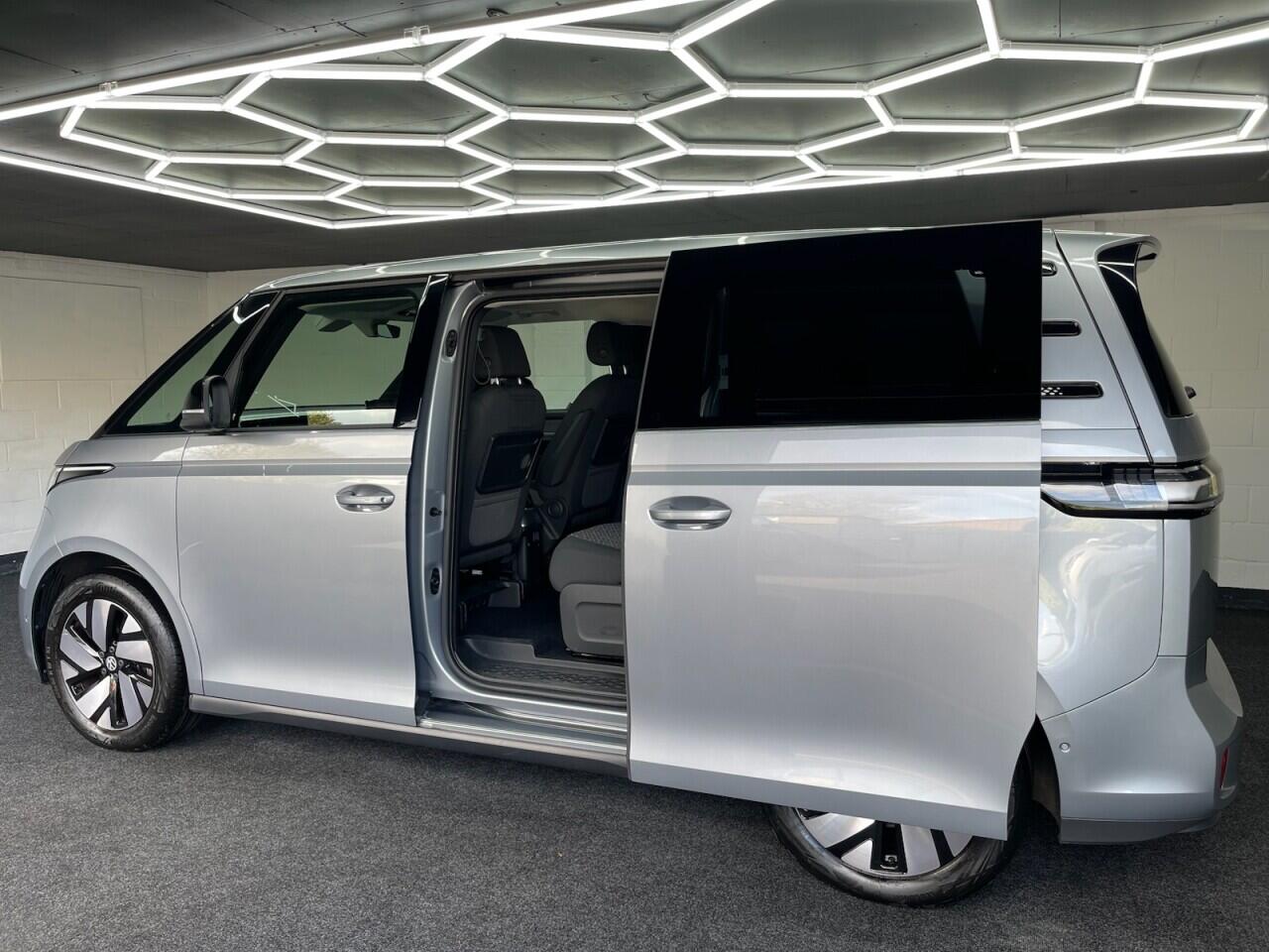 Used Volkswagen ID.Buzz 2024 for sale - 78006699: Photo 31