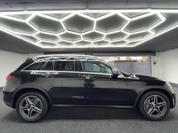 Used Mercedes-Benz GLC 2019 for sale - 76658883: Photo