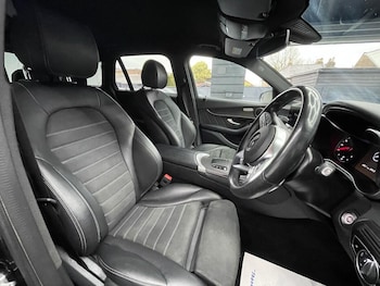 Used Mercedes-Benz GLC 2019 for sale - 76658883: Photo