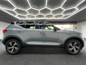 Used Volvo XC40 2020 for sale - 78911351: Photo