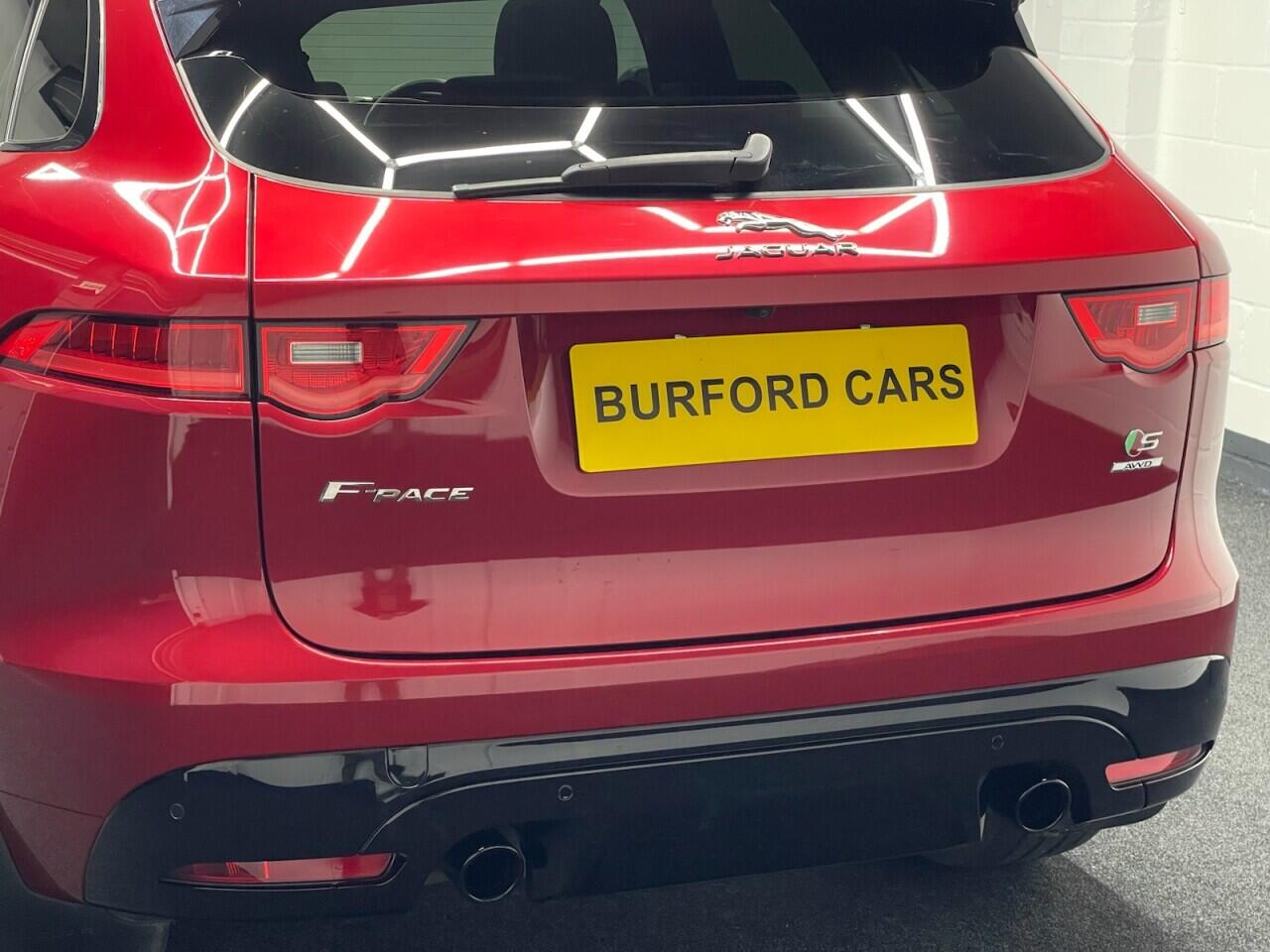 Used Jaguar F-Pace 2016 for sale - 76912772: Photo 13