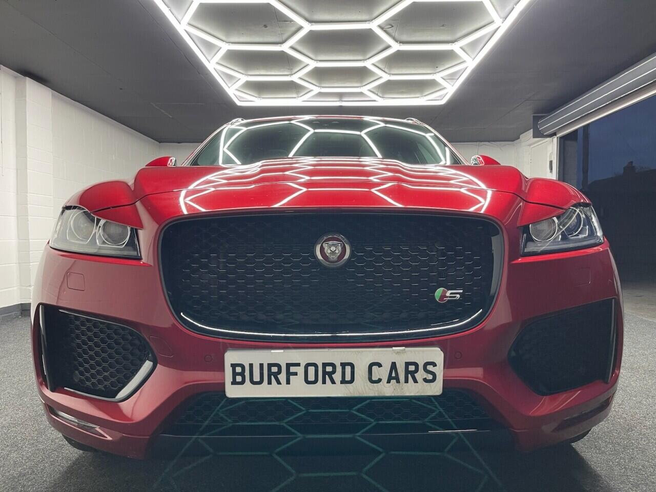 Used Jaguar F-Pace 2016 for sale - 76912772: Photo 19