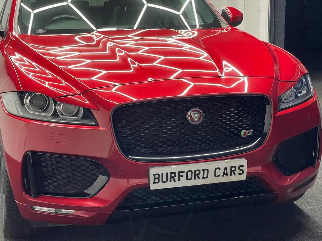 Used Jaguar F-Pace 2016 for sale - 76912772: Photo 21