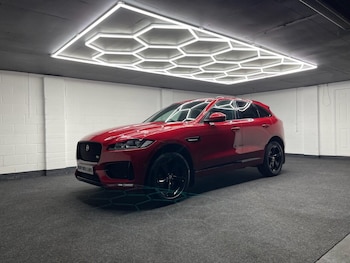 Used Jaguar F-Pace 2016 for sale - 76912772: Photo