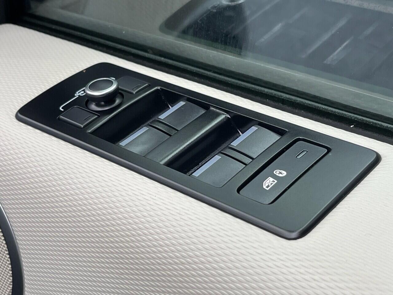 Used Land Rover Discovery 2021 for sale - 77049856: Photo 36