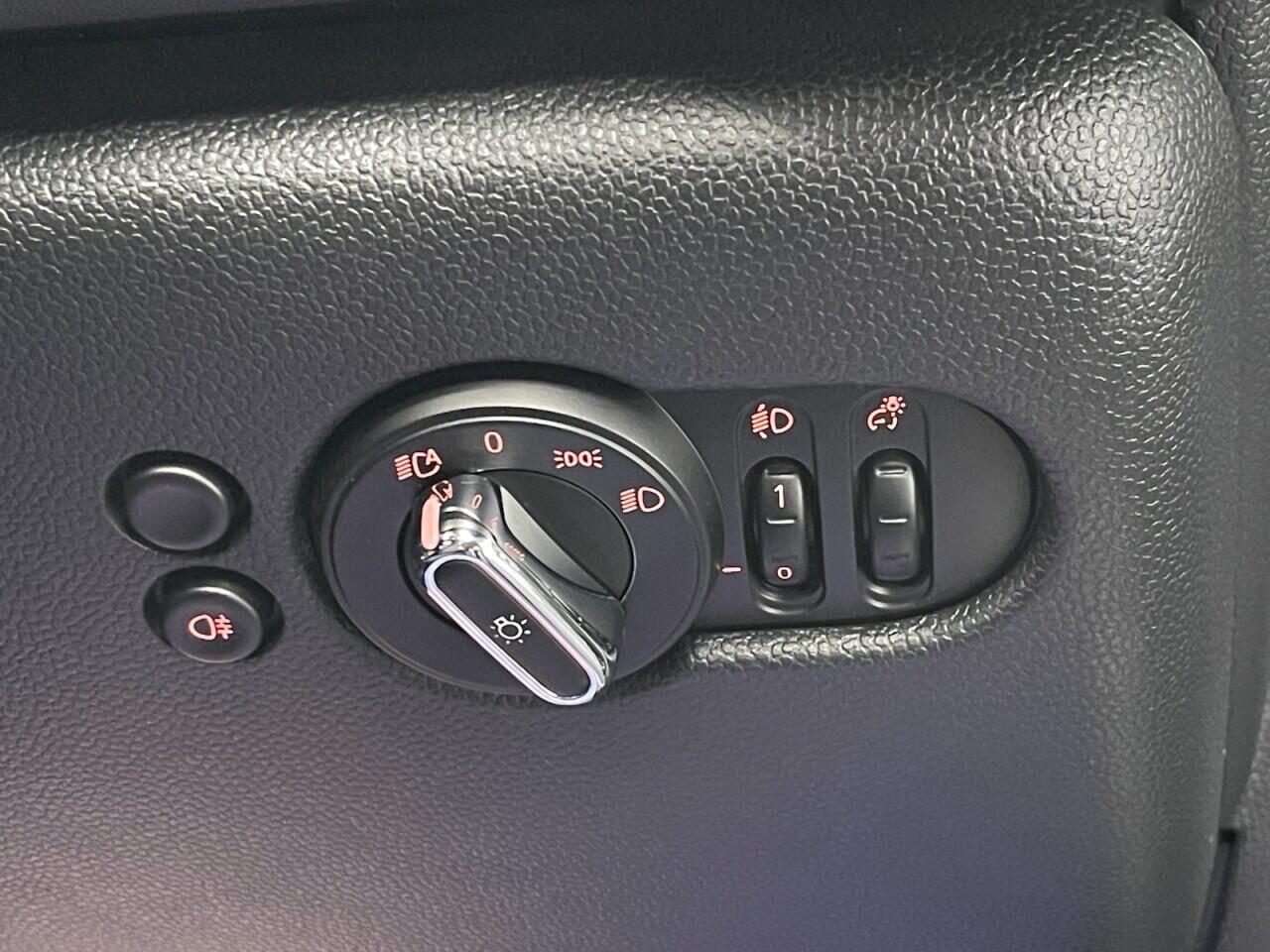 Used MINI Hatch 2022 for sale - 76635427: Photo 27