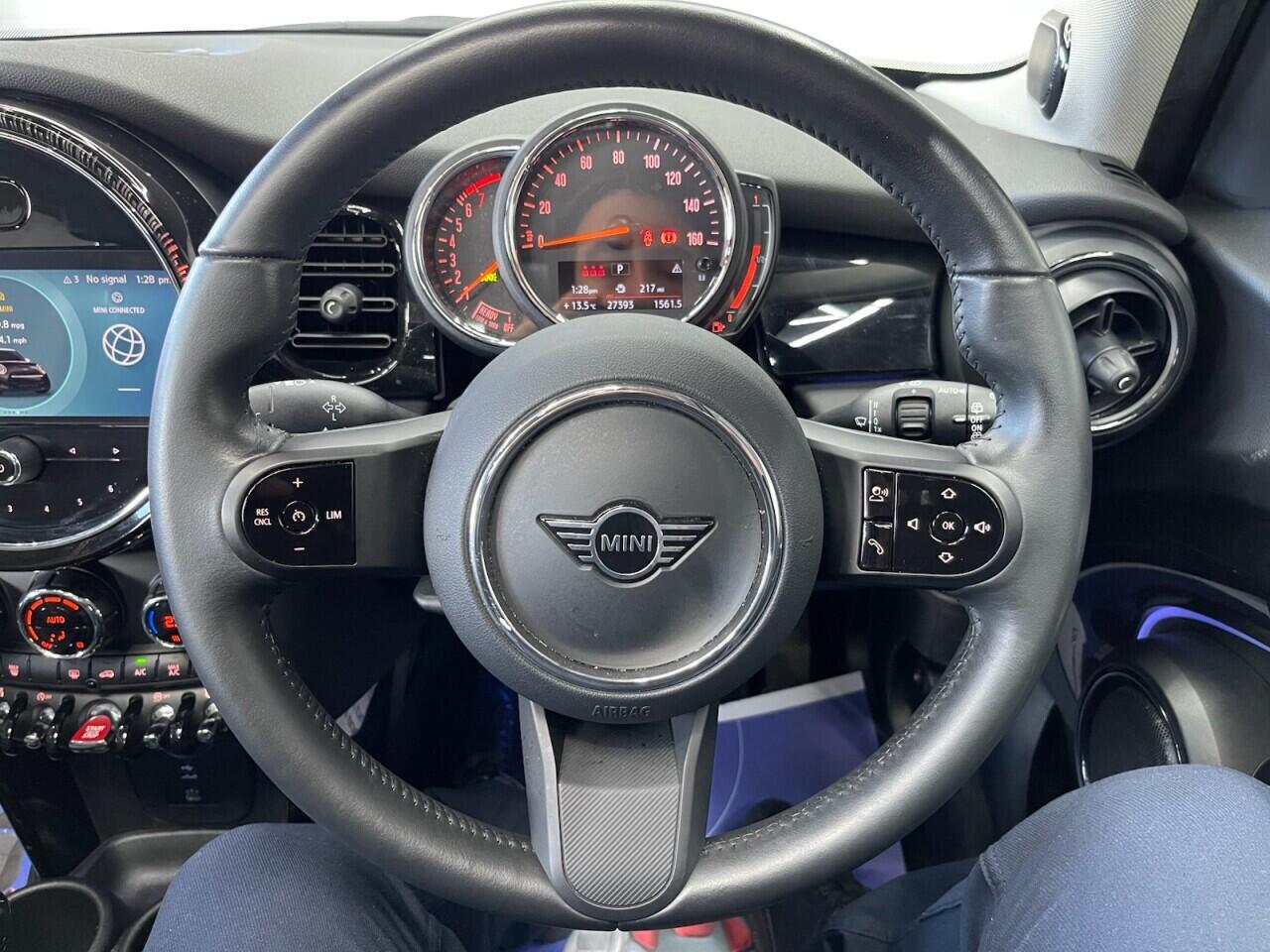 Used MINI Hatch 2022 for sale - 76635427: Photo 31