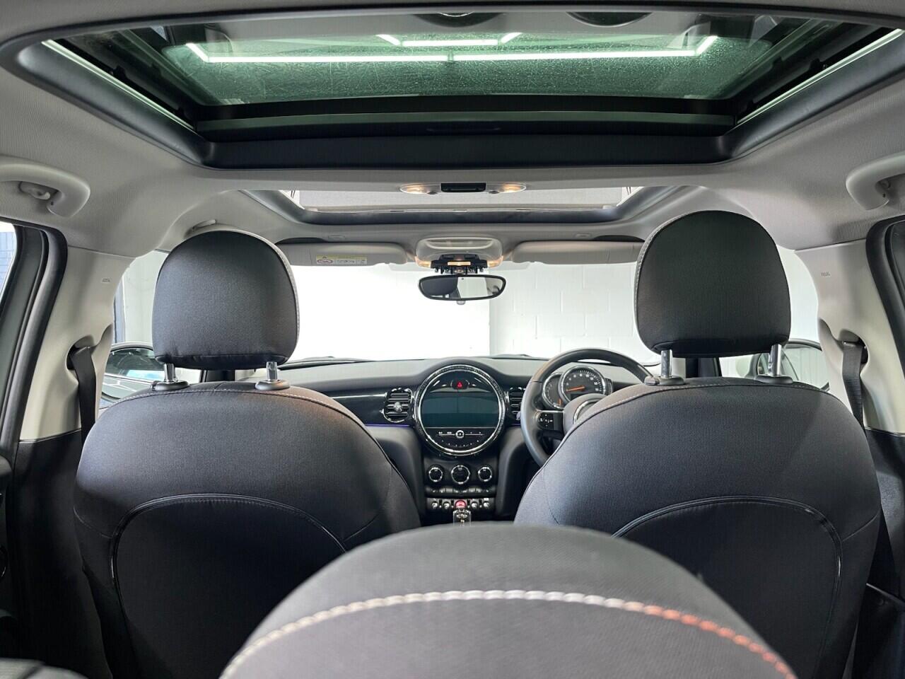 Used MINI Hatch 2022 for sale - 76635427: Photo 53