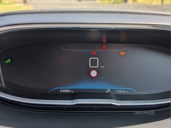 Used Peugeot 3008 2018 for sale - 79304798: Photo